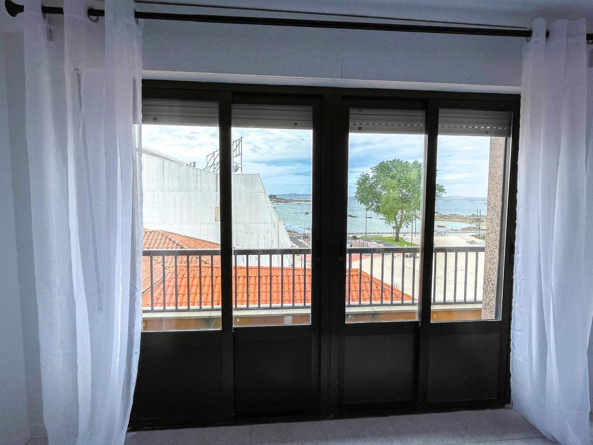 Complejo Tamanaco Illa De Arousa 3000 Dış mekan fotoğraf